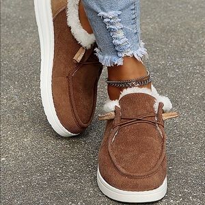 Yasirun Women’s Brown Fleece Lined Boat Sneaker Loafer Slip On